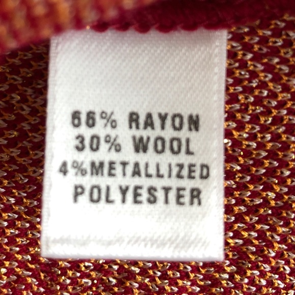 St. John Red/Silver/Gold Sleeveless Sweater Shell - Picture 8 of 8